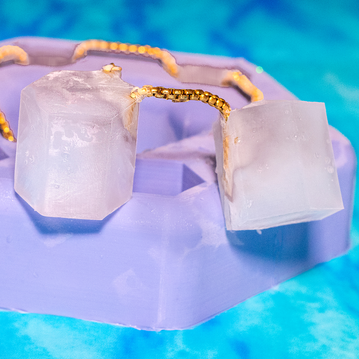 Neckl-ICE-2 small Neckl-ICE-2 small