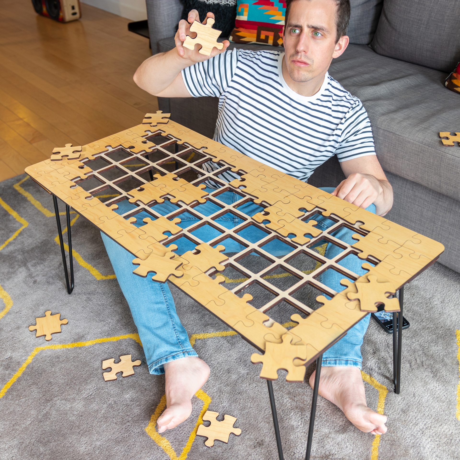 Jigsaw Puzzle Coffee Table™️ - Unnecessary Inventions